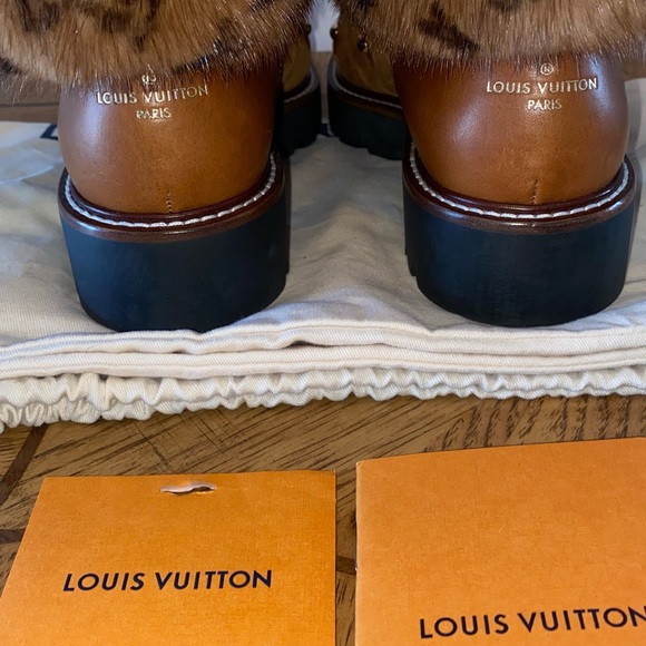 Louis Vuitton Mink & Suede Ankle Boots - Picture 10 of 14